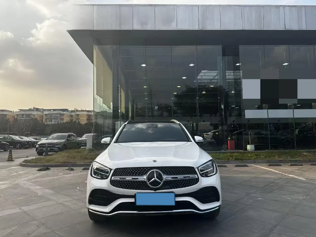 2021 Mercedes-Benz GLC Class 2.0T 258HP L4 9AT,autocango,china used car exporter,china ev exporter,chinese used car exporter,chinese used ev exporter