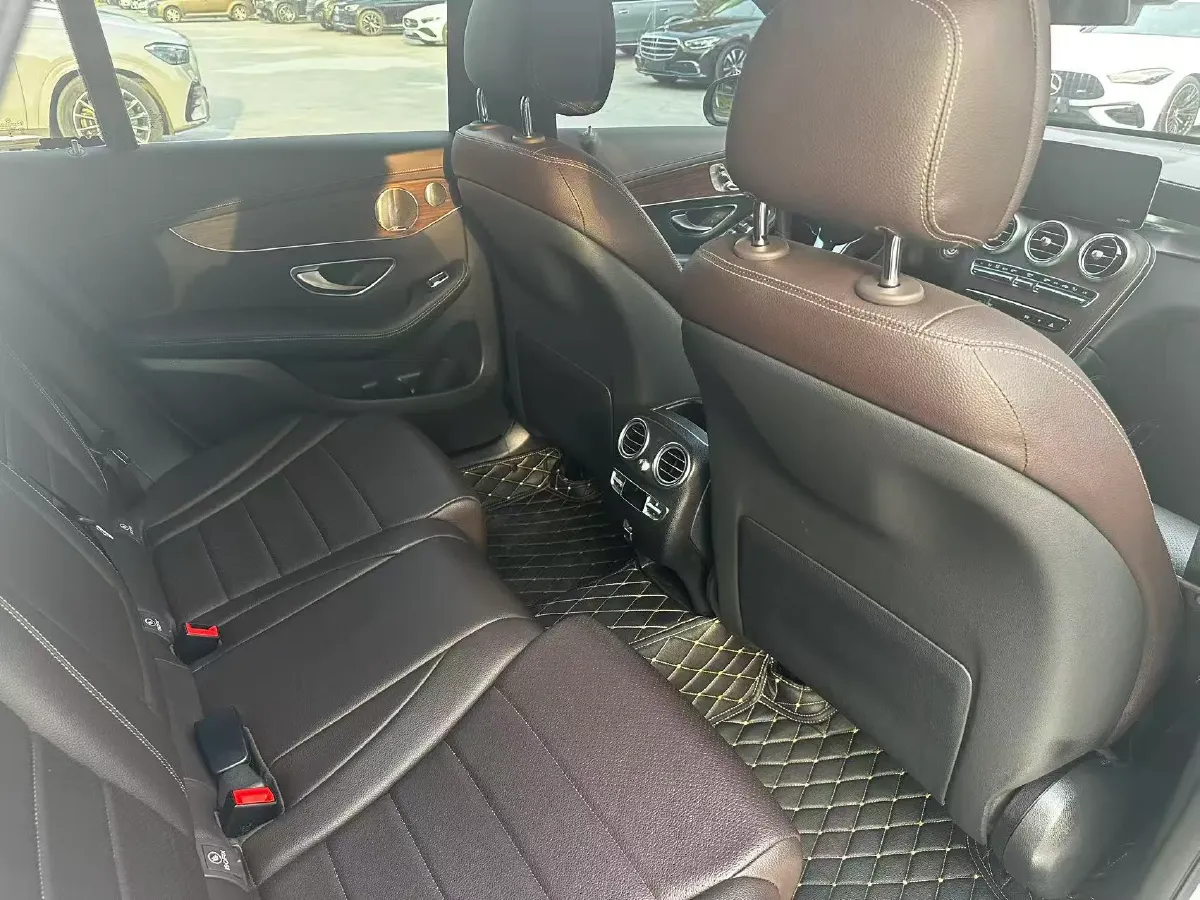 2021 Mercedes-Benz GLC Class 2.0T 258HP L4 9AT,autocango,china used car exporter,china ev exporter,chinese used car exporter,chinese used ev exporter