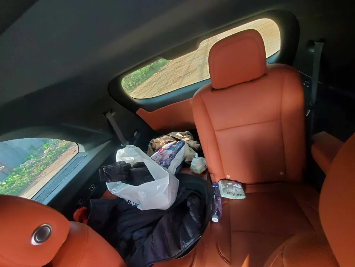 2023 Li L8 Range Extended 154HP REEV 40.9KWH,autocango,china used car exporter,china ev exporter,chinese used car exporter,chinese used ev exporter