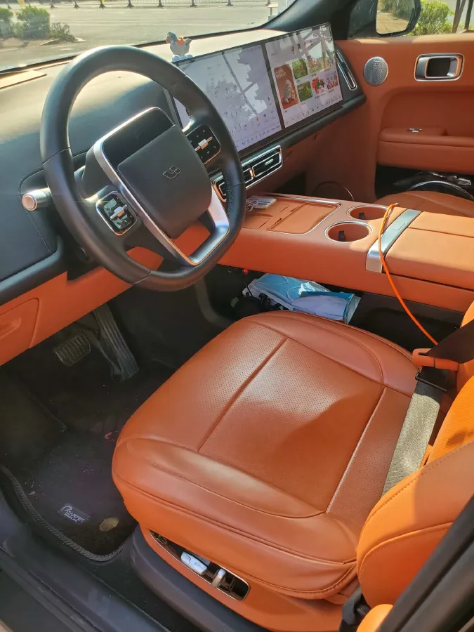 2023 Li L8 Range Extended 154HP REEV 40.9KWH,autocango,china used car exporter,china ev exporter,chinese used car exporter,chinese used ev exporter