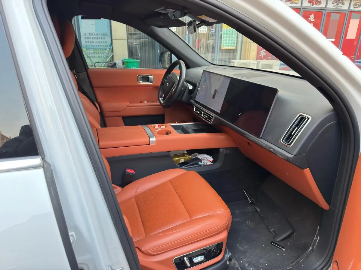 2024 Li L7 Range Extended 154HP REEV 42.8KWH,autocango,china used car exporter,china ev exporter,chinese used car exporter,chinese used ev exporter