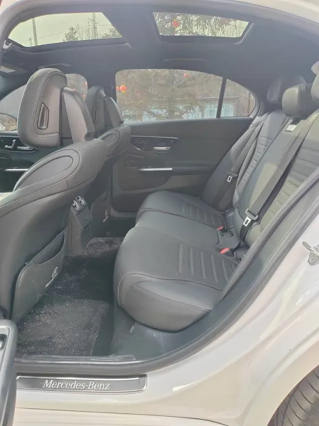 2023 Mercedes-Benz C Class 1.5T 204HP L4 9AT,autocango,china used car exporter,china ev exporter,chinese used car exporter,chinese used ev exporter