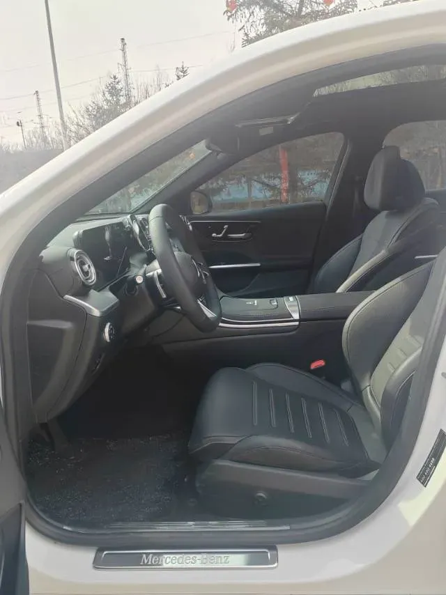 2023 Mercedes-Benz C Class 1.5T 204HP L4 9AT,autocango,china used car exporter,china ev exporter,chinese used car exporter,chinese used ev exporter