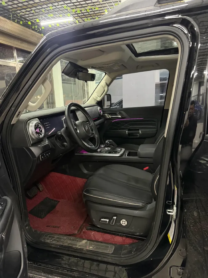 2023 Tank 300 2.0T 227HP L4 8AT,autocango,china used car exporter,china ev exporter,chinese used car exporter,chinese used ev exporter