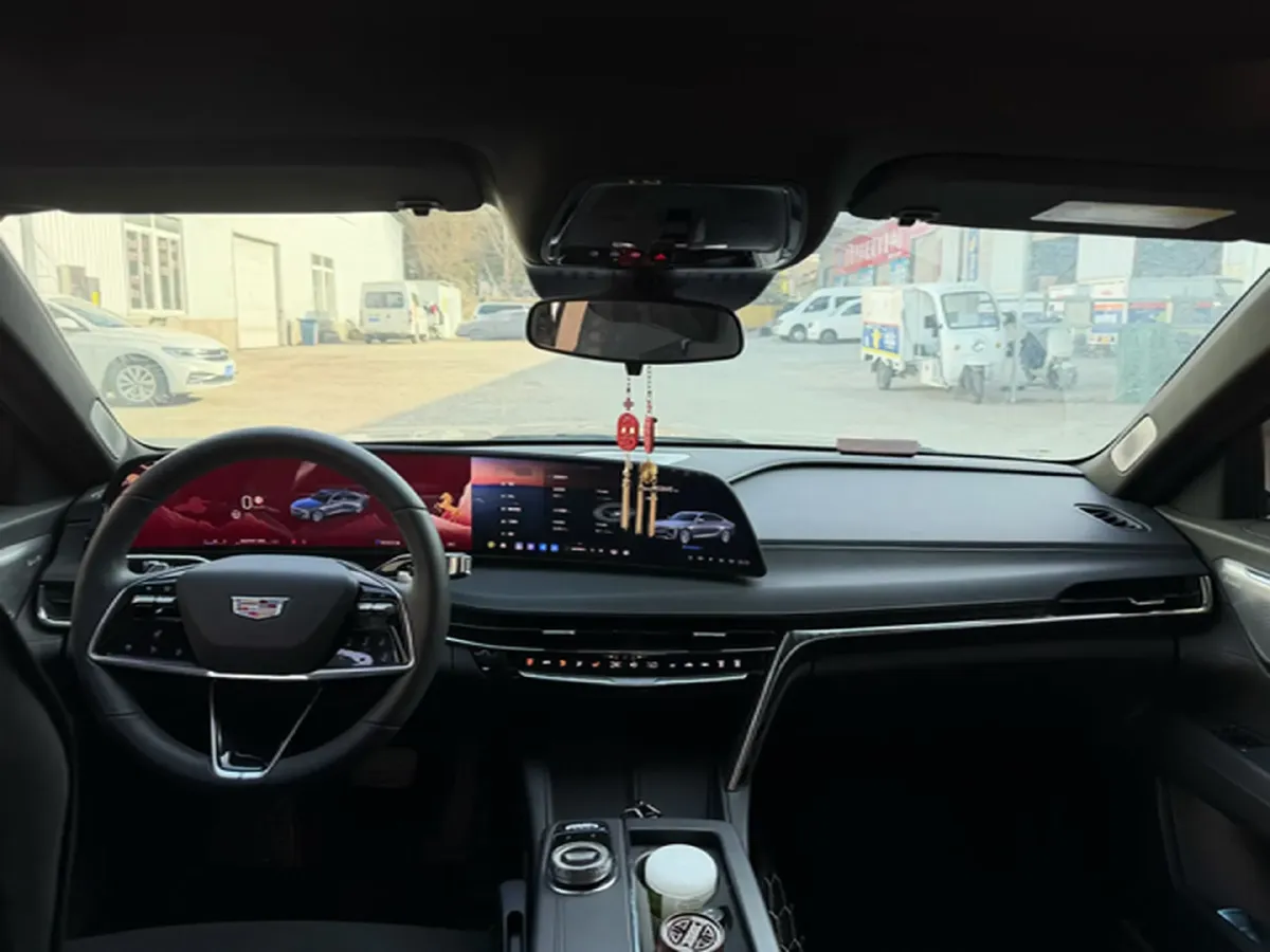 2023 Cadillac CT6 2.0T 237HP L4 10AT,autocango,china used car exporter,china ev exporter,chinese used car exporter,chinese used ev exporter