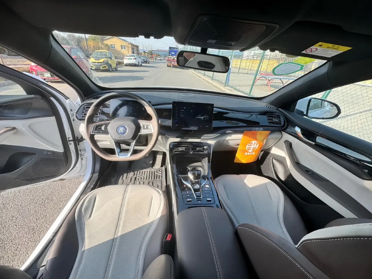 2024 BYD Qin Plus 1.5L 110HP L4 E-CVT PHEV 8.32KWH,autocango,china used car exporter,china ev exporter,chinese used car exporter,chinese used ev exporter