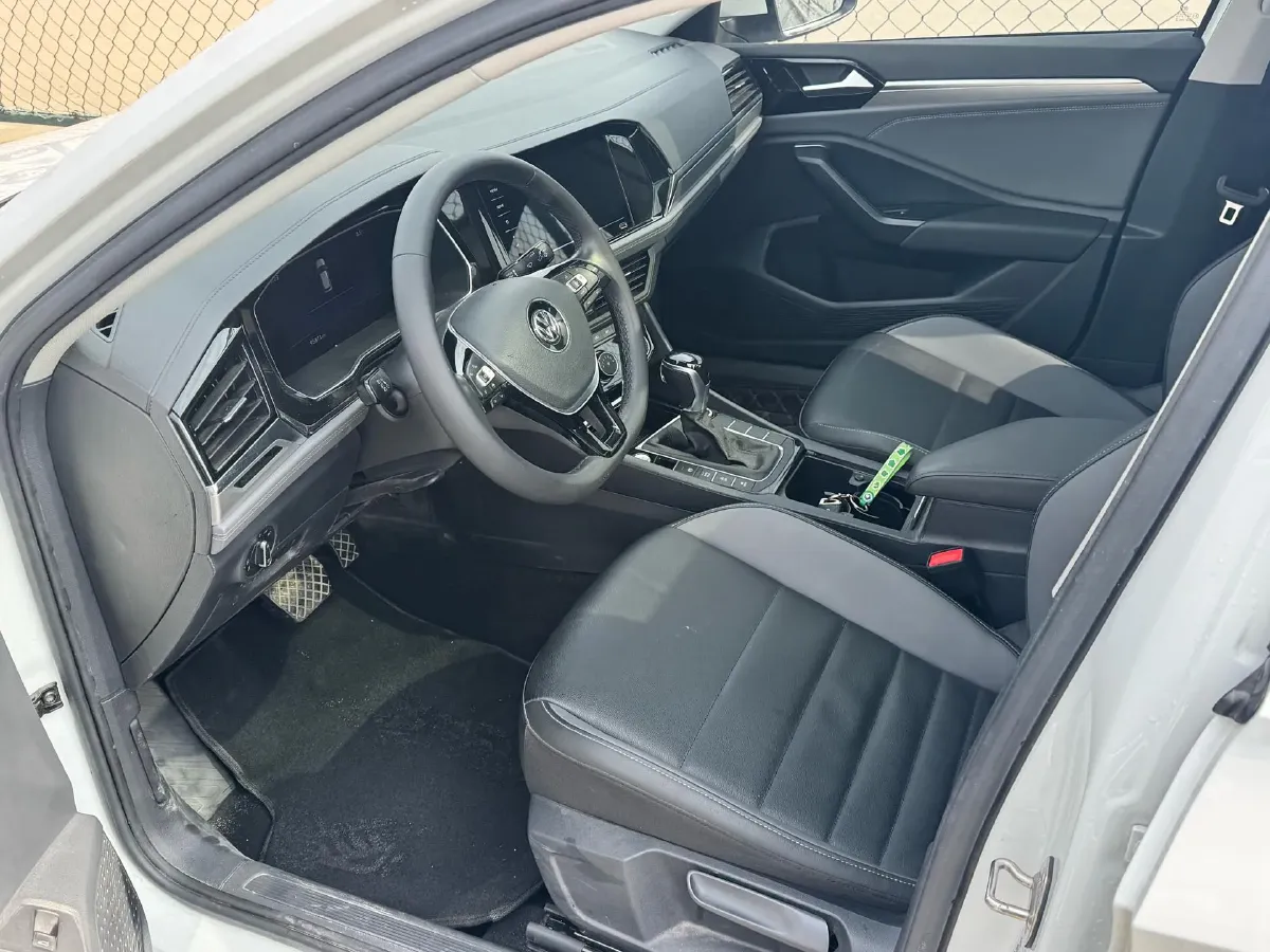 2022 Volkswagen Sagitar 1.4T 150HP L4 7DCT,autocango,china used car exporter,china ev exporter,chinese used car exporter,chinese used ev exporter