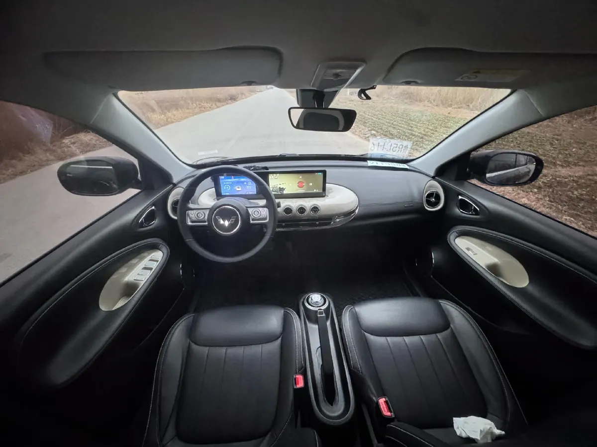 2023 WuLing BinGuo BEV 17.3KWH,autocango,china used car exporter,china ev exporter,chinese used car exporter,chinese used ev exporter