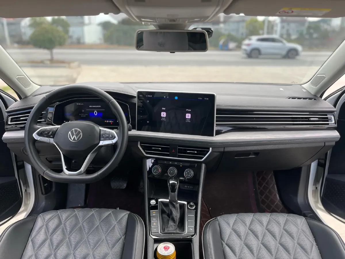 2023 Volkswagen Sagitar 1.5T 160HP L4 7DCT,autocango,china used car exporter,china ev exporter,chinese used car exporter,chinese used ev exporter