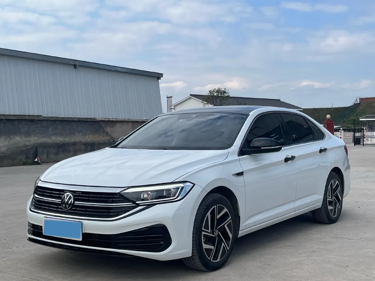 2023 Volkswagen Sagitar 1.5T 160HP L4 7DCT,autocango,china used car exporter,china ev exporter,chinese used car exporter,chinese used ev exporter