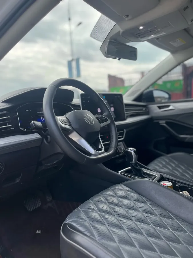 2023 Volkswagen Sagitar 1.5T 160HP L4 7DCT,autocango,china used car exporter,china ev exporter,chinese used car exporter,chinese used ev exporter