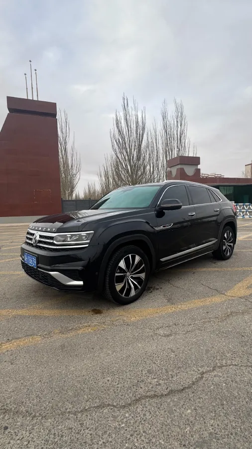 2019 Volkswagen Teramont 2.0T 220HP L4 7DCT,autocango,china used car exporter,china ev exporter,chinese used car exporter,chinese used ev exporter
