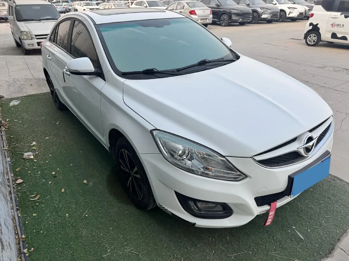 2017 HaiMa M6 1.6L 118HP L4 5MT,autocango,china used car exporter,china ev exporter,chinese used car exporter,chinese used ev exporter