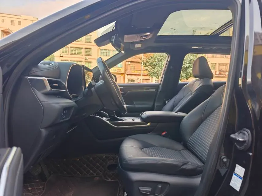 2022 Toyota Crown Kluger 2.5L 192HP L4 E-CVT Hybrid,autocango,china used car exporter,china ev exporter,chinese used car exporter,chinese used ev exporter