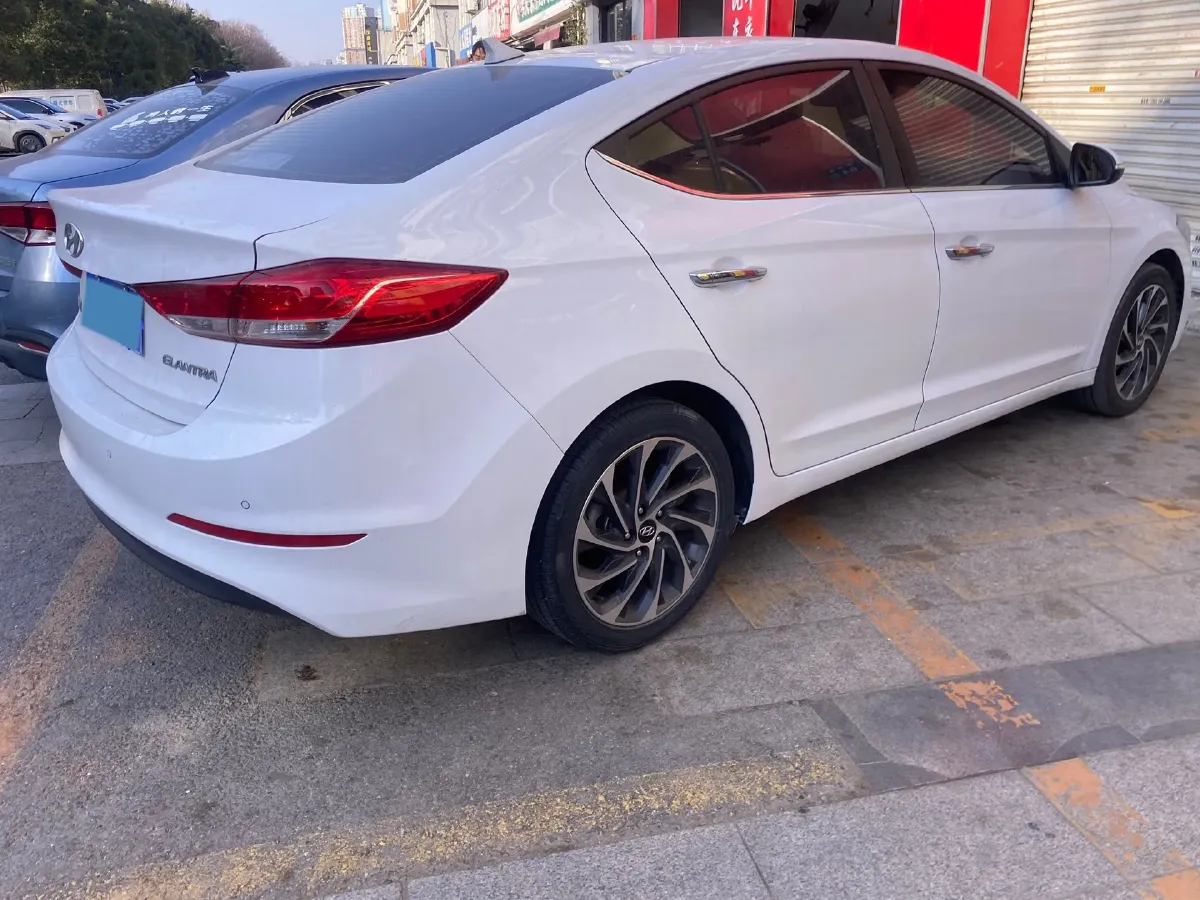 2019 Hyundai Elantra 1.5L 115HP L4 CVT,autocango,china used car exporter,china ev exporter,chinese used car exporter,chinese used ev exporter