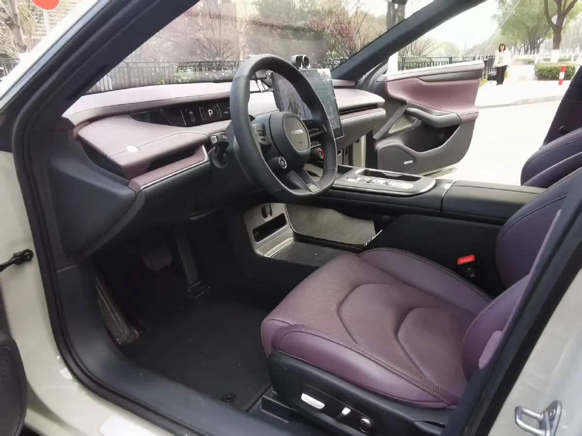 2024 MI SU7 BEV 73.6KWH,autocango,china used car exporter,china ev exporter,chinese used car exporter,chinese used ev exporter