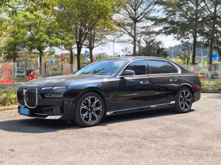 2023 BMW 7 Series 3.0T 272HP L6 8AT,autocango,china used car exporter,china ev exporter,chinese used car exporter,chinese used ev exporter