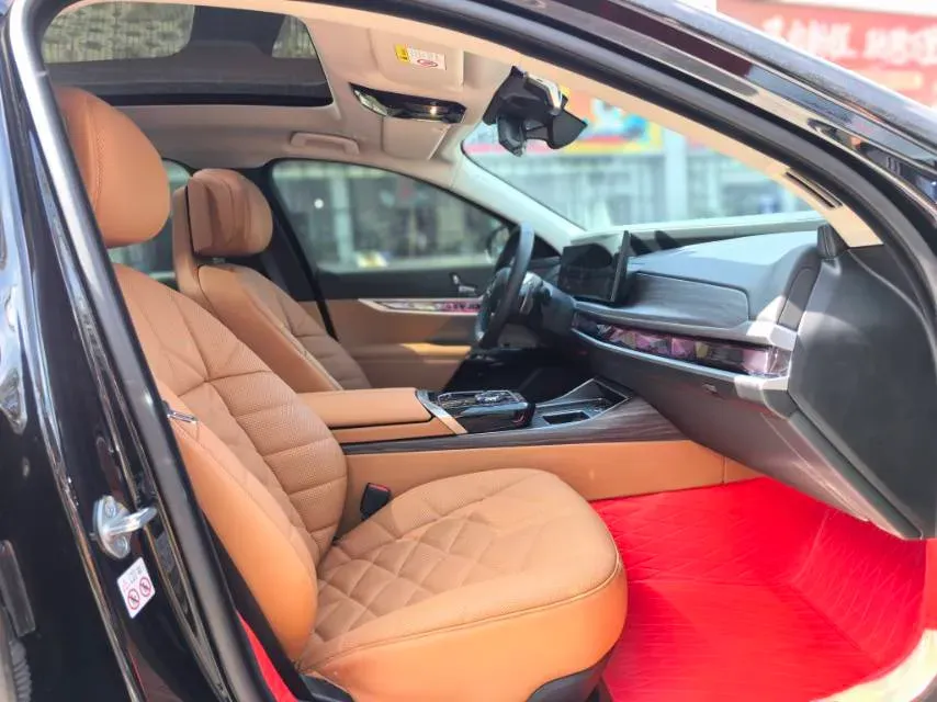 2023 BMW 7 Series 3.0T 272HP L6 8AT,autocango,china used car exporter,china ev exporter,chinese used car exporter,chinese used ev exporter