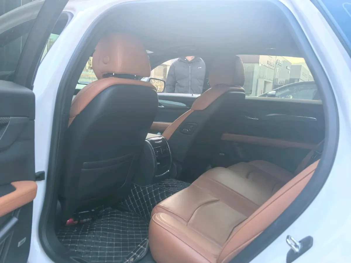 2022 Cadillac CT6 2.0T 237HP L4 10AT,autocango,china used car exporter,china ev exporter,chinese used car exporter,chinese used ev exporter