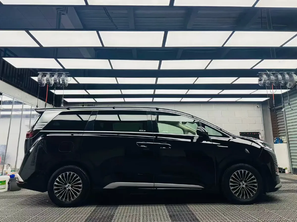 2025 Denza D9 1.5T 156HP L4 E-CVT PHEV 40KWH,autocango,china used car exporter,china ev exporter,chinese used car exporter,chinese used ev exporter