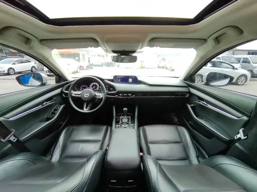 2020 Mazda 3 Axela 2.0L 158HP L4 6AT,autocango,china used car exporter,china ev exporter,chinese used car exporter,chinese used ev exporter