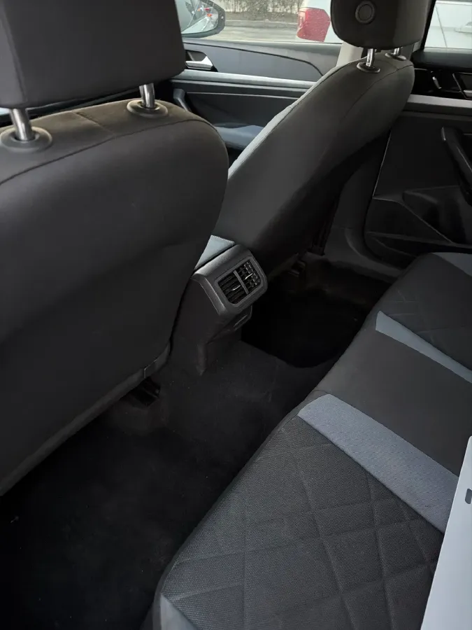 2023 Volkswagen Lavida 1.5L 110HP L4 6AT,autocango,china used car exporter,china ev exporter,chinese used car exporter,chinese used ev exporter