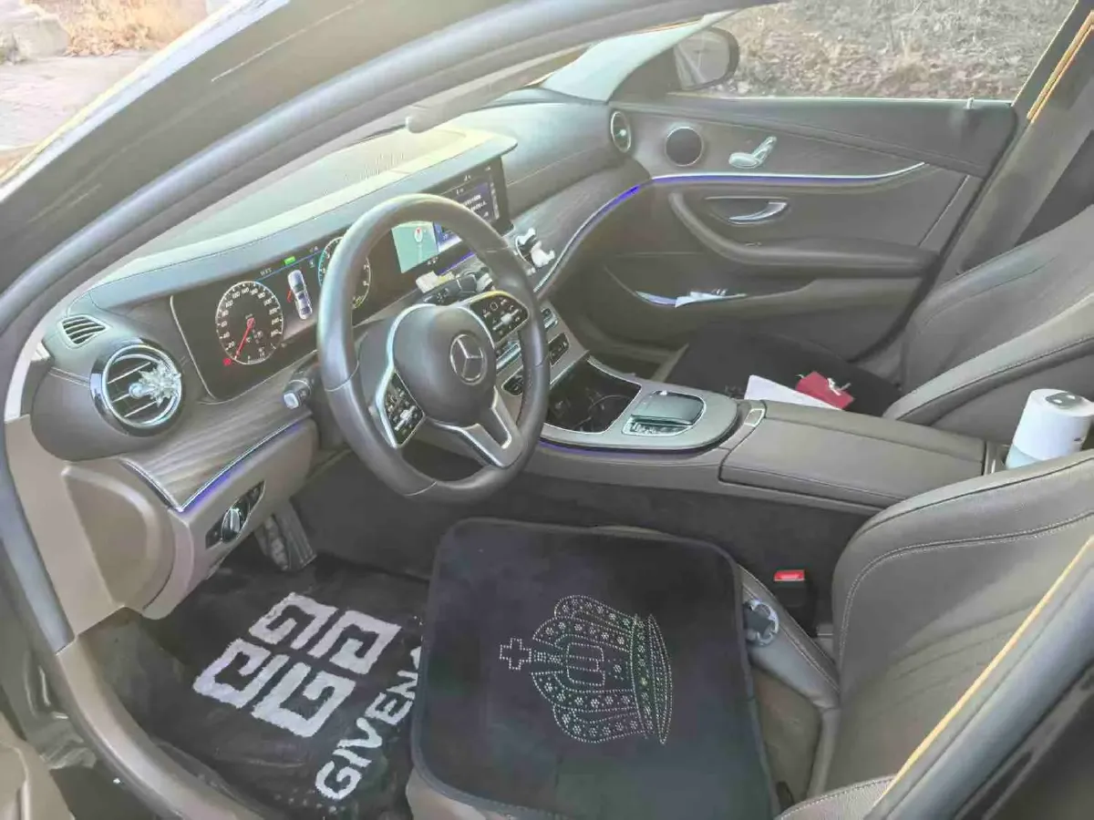 2020 Mercedes-Benz E Class 1.5T 184HP L4 9AT,autocango,china used car exporter,china ev exporter,chinese used car exporter,chinese used ev exporter