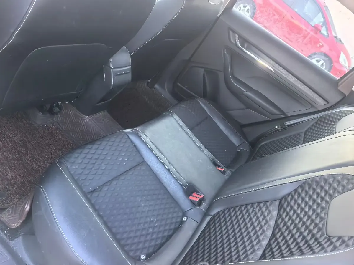 2020 Skoda Kamiq 1.5L 112HP L4 6AT,autocango,china used car exporter,china ev exporter,chinese used car exporter,chinese used ev exporter