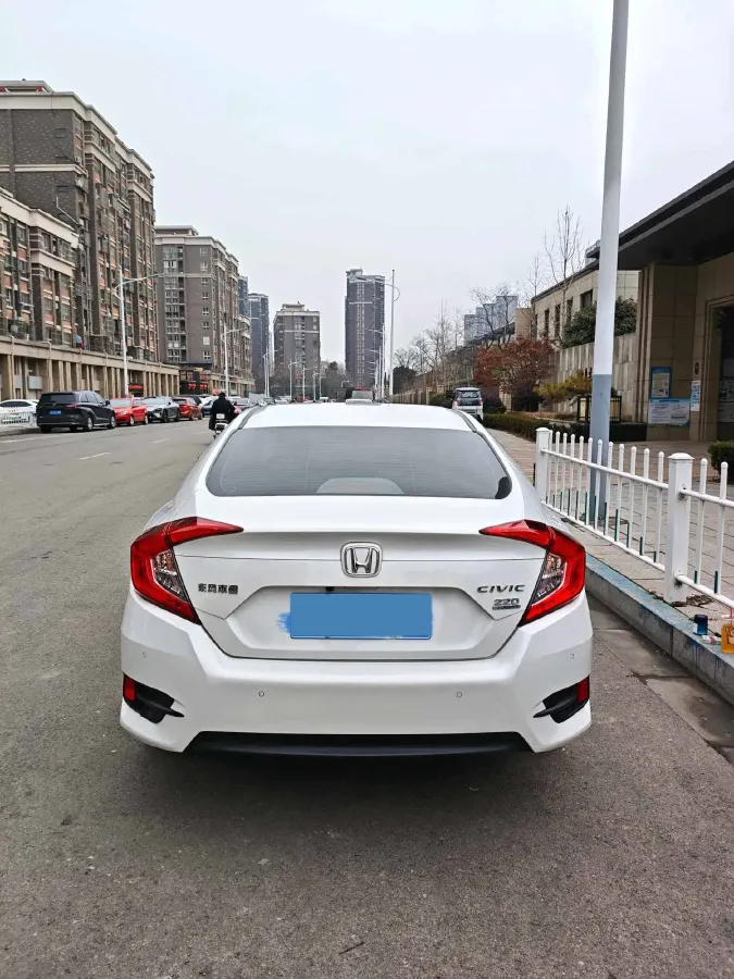 2019 Honda Civic 1.5T 177HP L4 CVT,autocango,china used car exporter,china ev exporter,chinese used car exporter,chinese used ev exporter