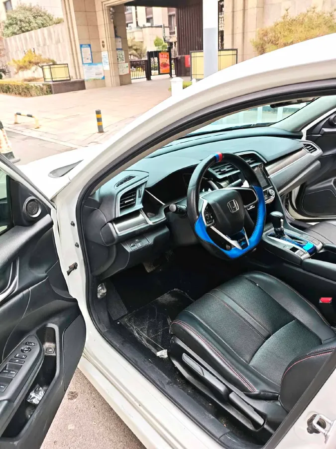 2019 Honda Civic 1.5T 177HP L4 CVT,autocango,china used car exporter,china ev exporter,chinese used car exporter,chinese used ev exporter