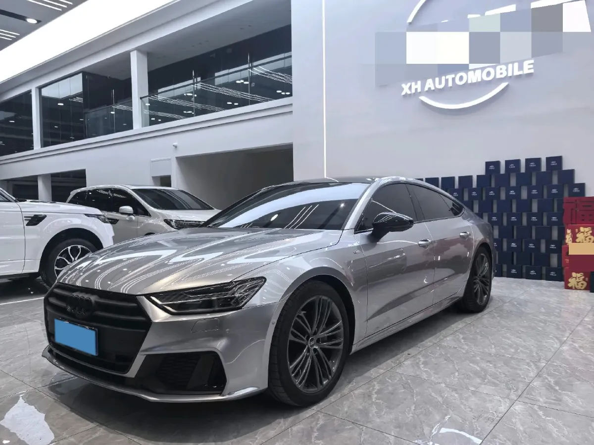 2022 Audi A7 2.0T 245HP L4 7DCT,autocango,china used car exporter,china ev exporter,chinese used car exporter,chinese used ev exporter
