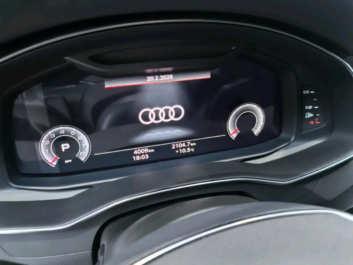 2022 Audi A7 2.0T 245HP L4 7DCT,autocango,china used car exporter,china ev exporter,chinese used car exporter,chinese used ev exporter