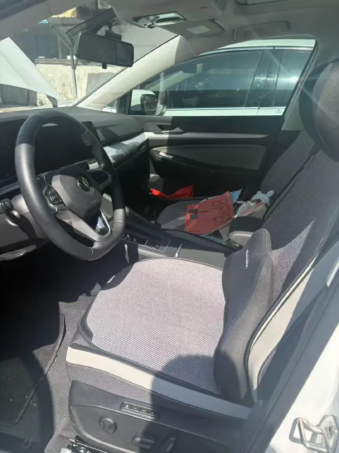 2024 Volkswagen Golf 1.4T 150HP L4 7DCT,autocango,china used car exporter,china ev exporter,chinese used car exporter,chinese used ev exporter