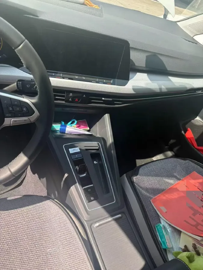 2024 Volkswagen Golf 1.4T 150HP L4 7DCT,autocango,china used car exporter,china ev exporter,chinese used car exporter,chinese used ev exporter