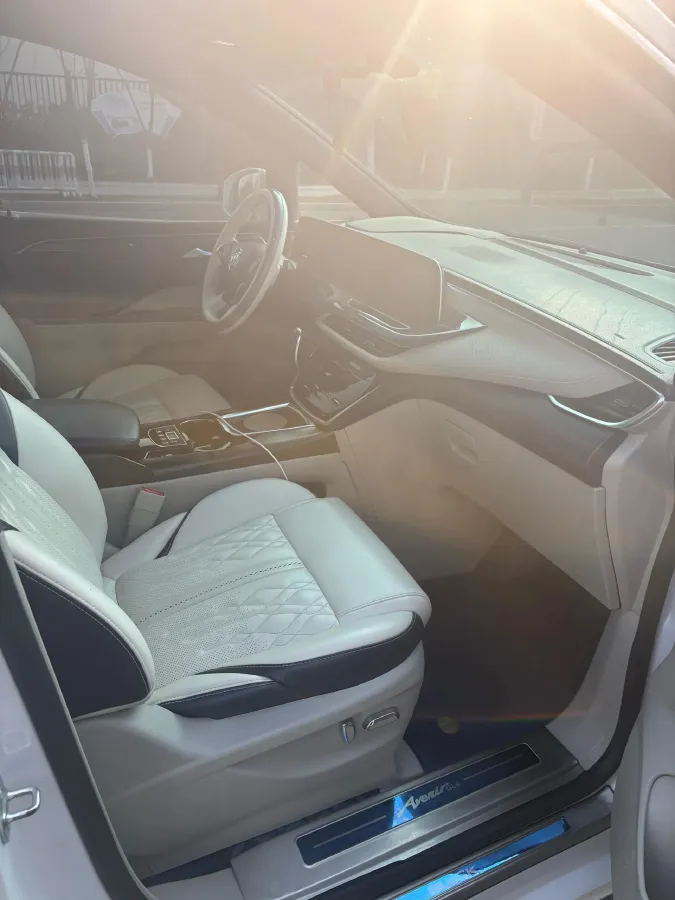 2021 Buick GL8 2.0T 237HP L4 9AT,autocango,china used car exporter,china ev exporter,chinese used car exporter,chinese used ev exporter