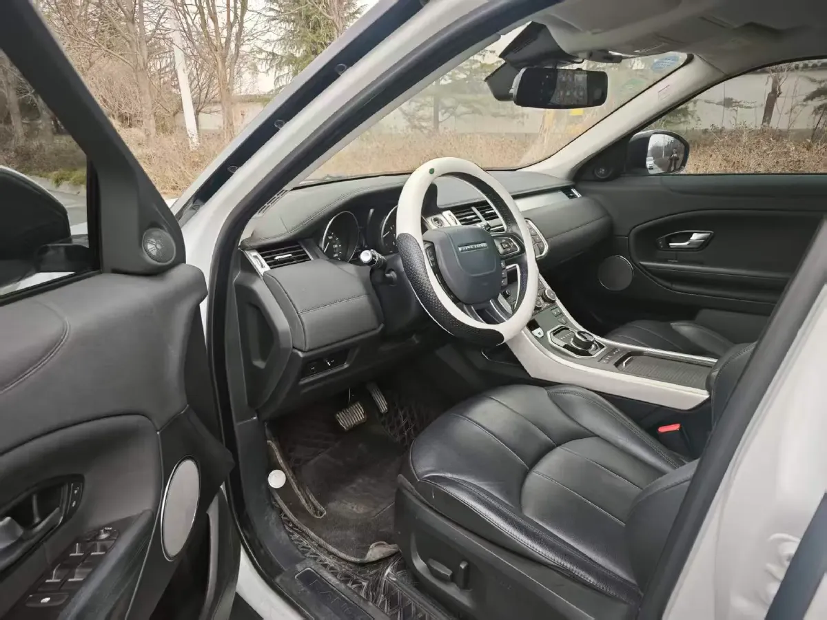2018 Land Rover Range Rover Evoque 2.0T 241HP L4 9AT,autocango,china used car exporter,china ev exporter,chinese used car exporter,chinese used ev exporter