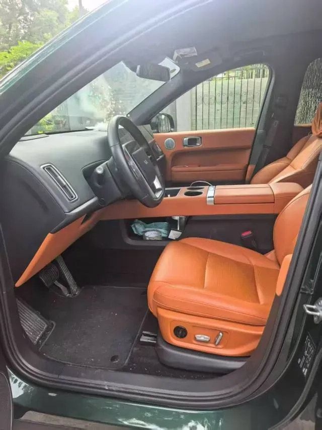 2024 Li L6 Range Extended 154HP L4 REEV 36.8KWH,autocango,china used car exporter,china ev exporter,chinese used car exporter,chinese used ev exporter