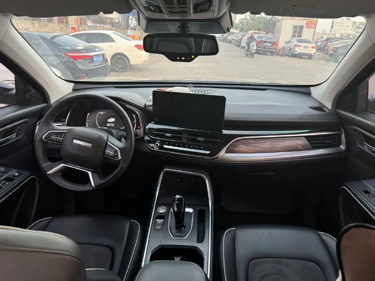 2021 Haval H6 1.5T 169HP L4 7DCT,autocango,china used car exporter,china ev exporter,chinese used car exporter,chinese used ev exporter
