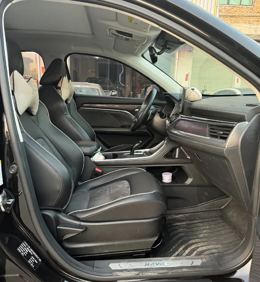 2021 Haval H6 1.5T 169HP L4 7DCT,autocango,china used car exporter,china ev exporter,chinese used car exporter,chinese used ev exporter