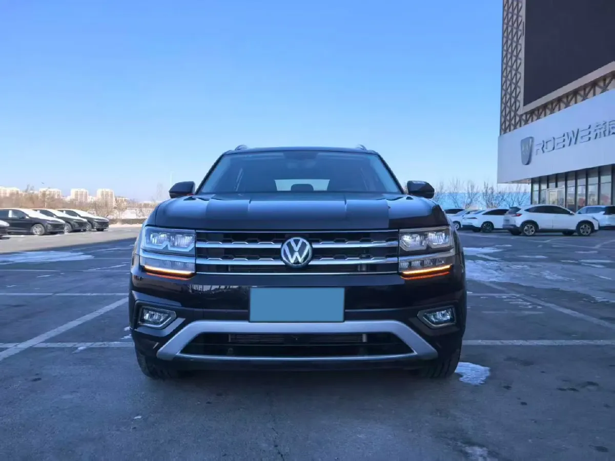 2020 Volkswagen Teramont 2.0T 220HP L4 7DCT,autocango,china used car exporter,china ev exporter,chinese used car exporter,chinese used ev exporter