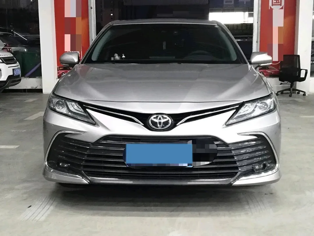 2021 Toyota Camry 2.5L 209HP L4 8AT,autocango,china used car exporter,china ev exporter,chinese used car exporter,chinese used ev exporter