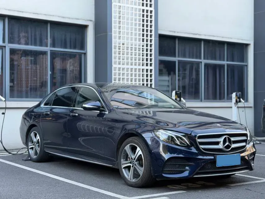 2020 Mercedes-Benz E Class 1.5T 184HP L4 9AT,autocango,china used car exporter,china ev exporter,chinese used car exporter,chinese used ev exporter