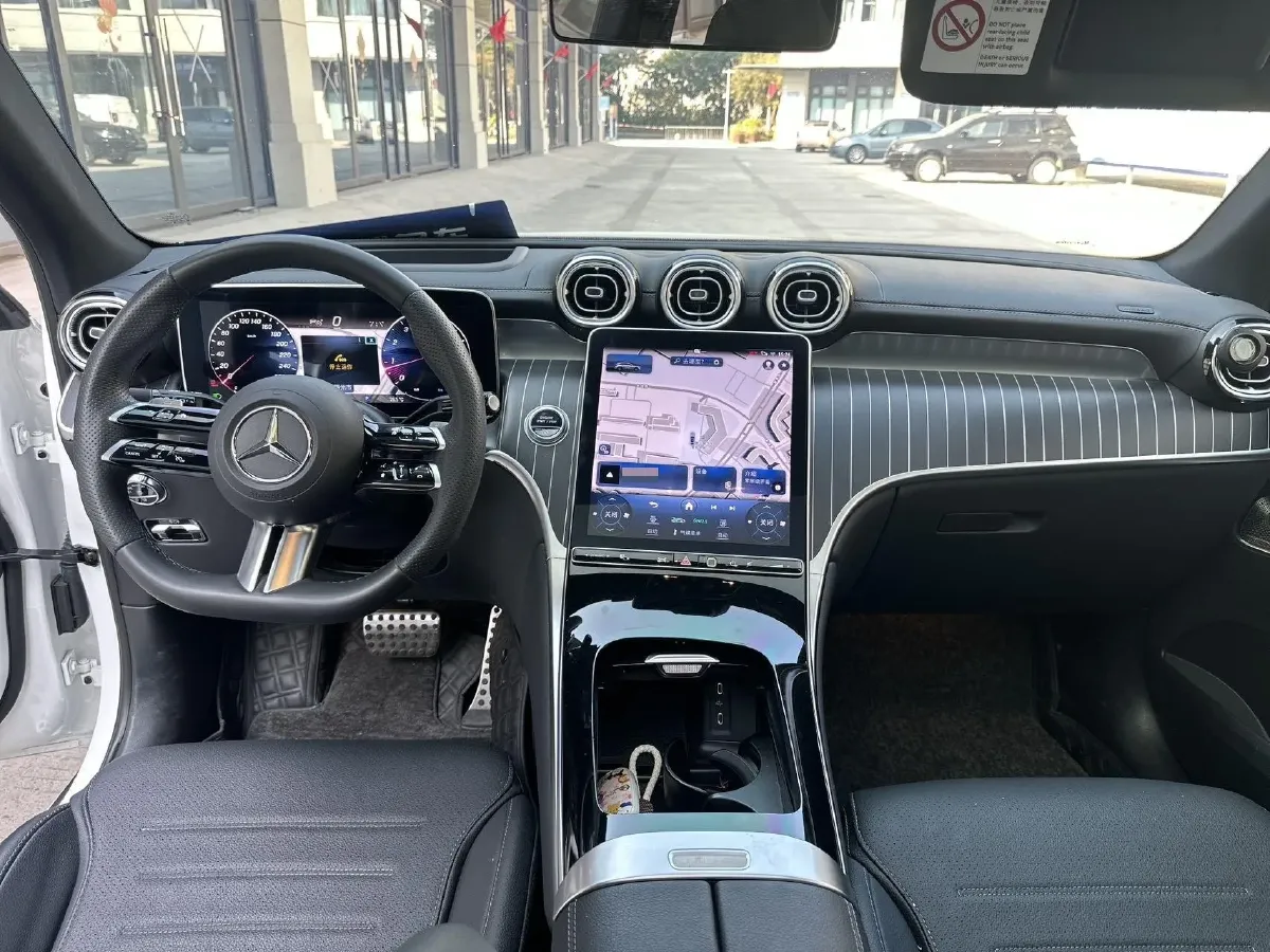 2024 Mercedes-Benz GLC Class 2.0T 258HP L4 9AT,autocango,china used car exporter,china ev exporter,chinese used car exporter,chinese used ev exporter