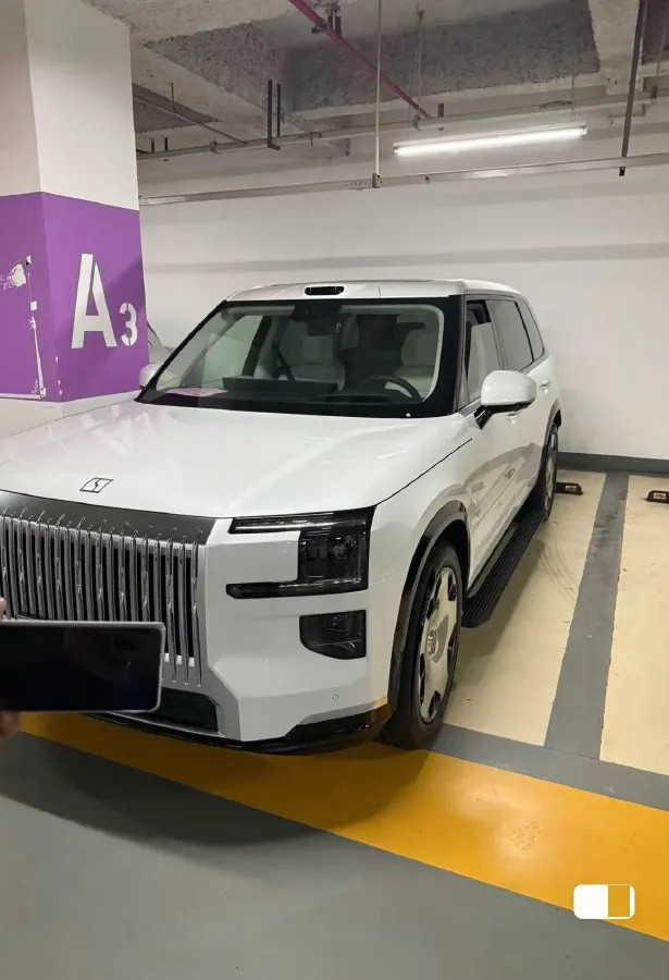 2025 Zeekr 9X 2.0T 279HP L4 1DHT PHEV,autocango,china used car exporter,china ev exporter,chinese used car exporter,chinese used ev exporter