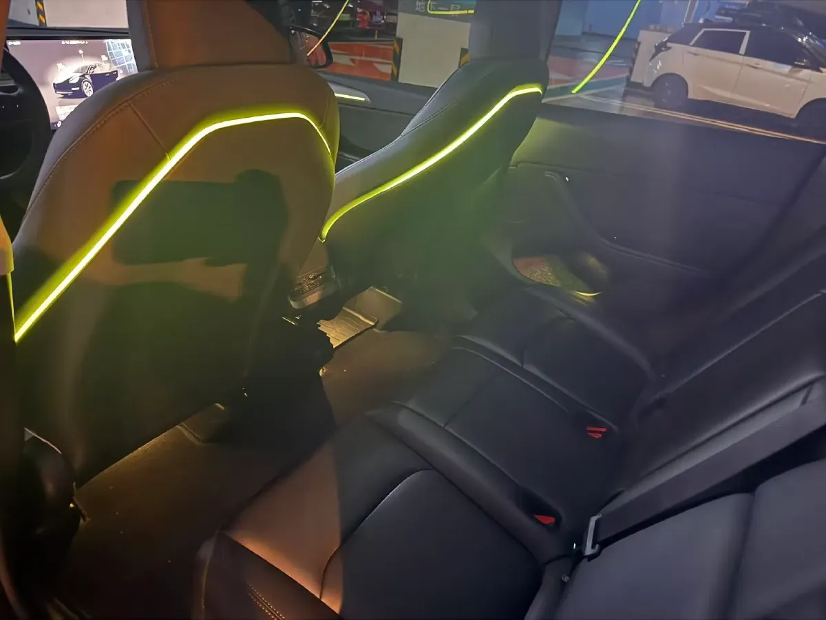 2024 Iveco OuSheng BEV 77.28KWH,autocango,china used car exporter,china ev exporter,chinese used car exporter,chinese used ev exporter