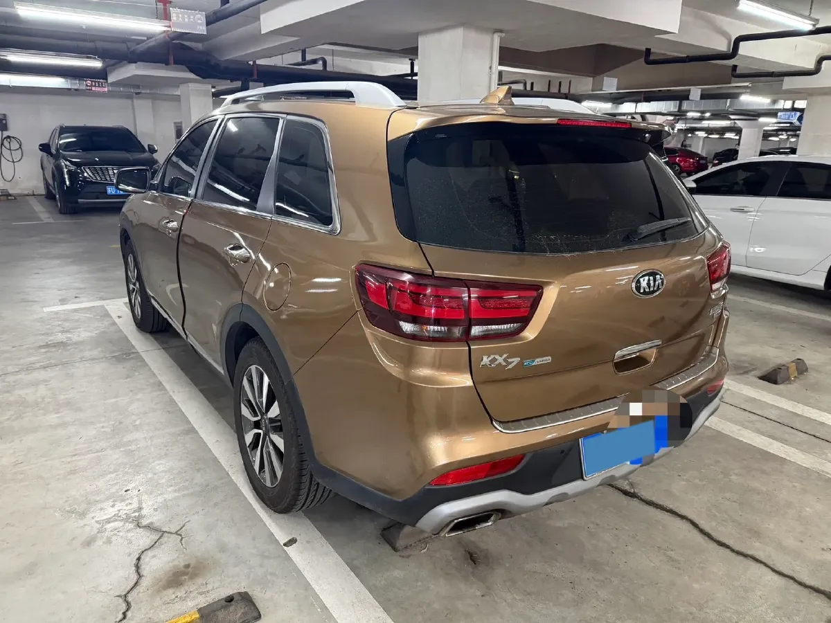 2017 Kia KX7 2.0T 241HP L4 6AT,autocango,china used car exporter,china ev exporter,chinese used car exporter,chinese used ev exporter