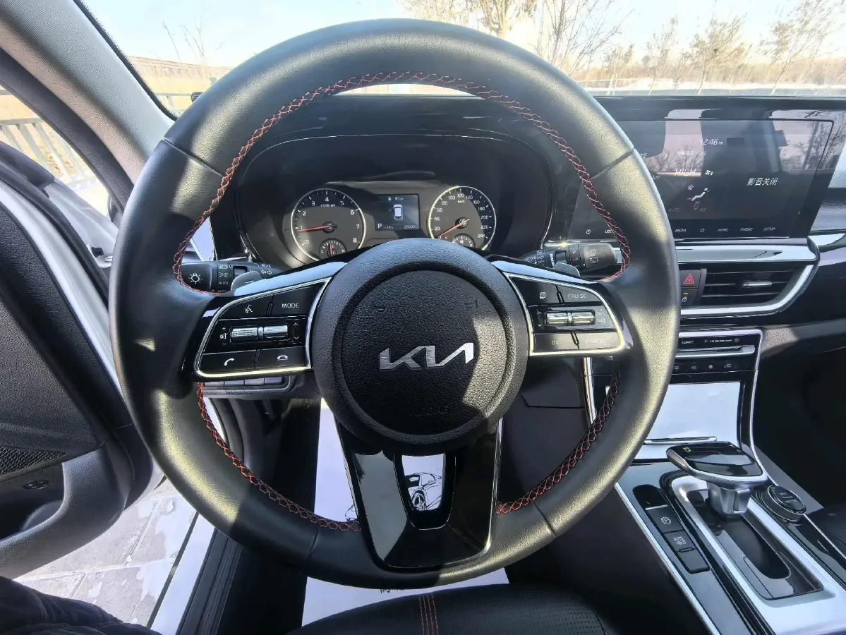 2021 Kia KX3 1.5L 115HP L4 CVT,autocango,china used car exporter,china ev exporter,chinese used car exporter,chinese used ev exporter