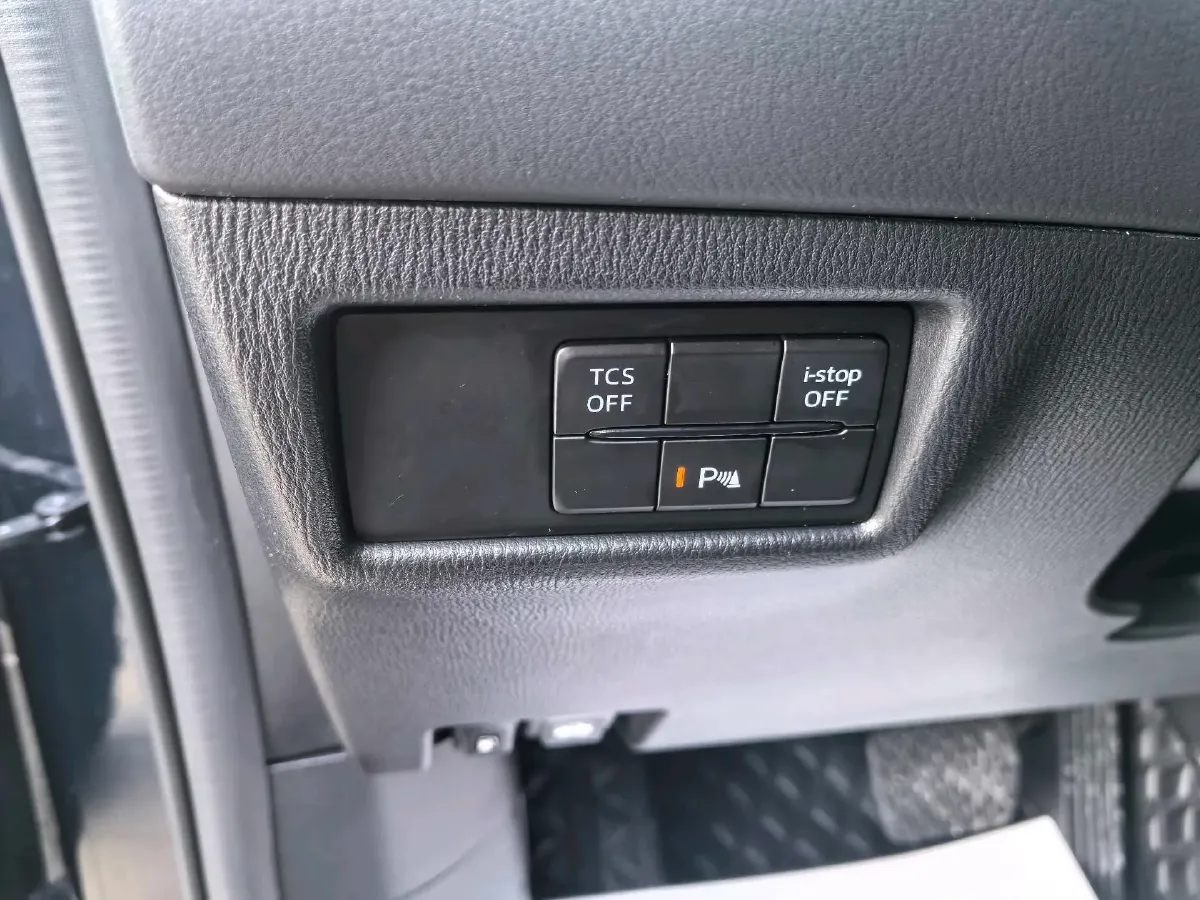 2022 MAXUS XinTu V90 2.0T 150HP L4 6AT,autocango,china used car exporter,china ev exporter,chinese used car exporter,chinese used ev exporter