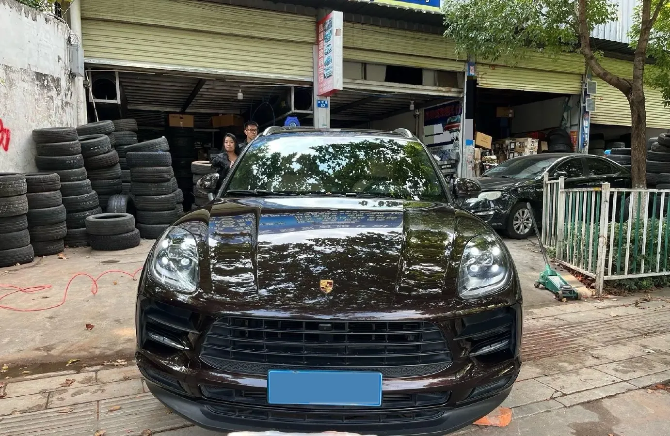 2018 Porsche Macan 2.0T 252HP L4 7DCT,autocango,china used car exporter,china ev exporter,chinese used car exporter,chinese used ev exporter