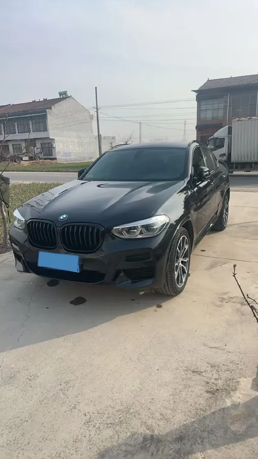 2021 BMW X4 2.0T 184HP L4 8AT,autocango,china used car exporter,china ev exporter,chinese used car exporter,chinese used ev exporter
